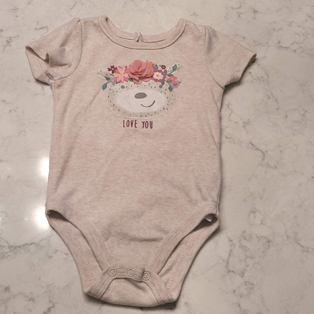 BABY STARTERS ONSIE. SPARKLY BEAR "LOVE YOU". OATMEAL PINKS GREY PURPLE.SIZE 12M